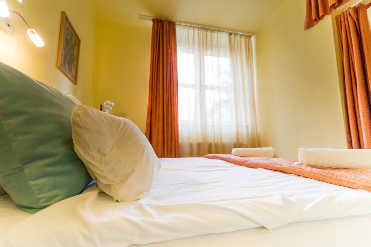 Salgo Hotel Salgótarján Extérieur photo