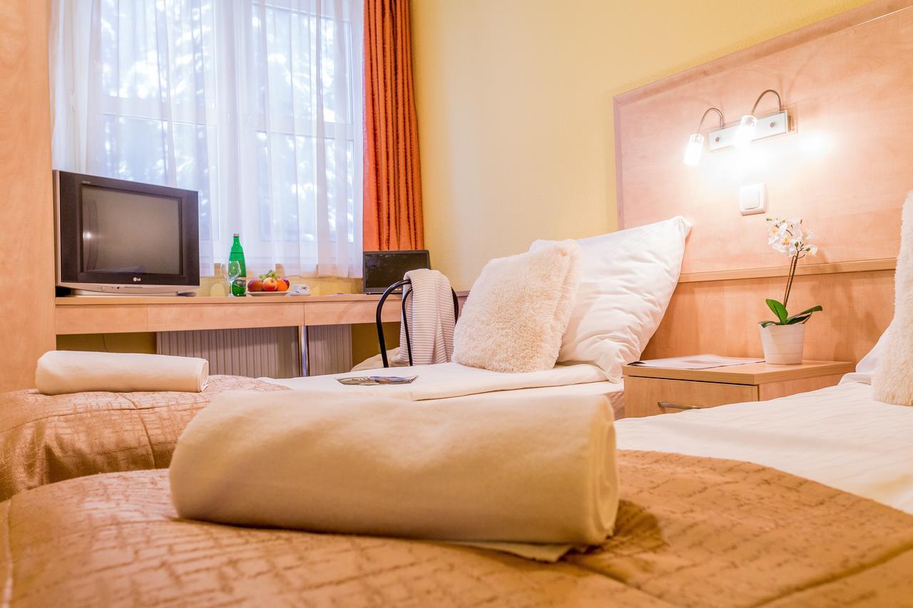 Salgo Hotel Salgótarján Extérieur photo